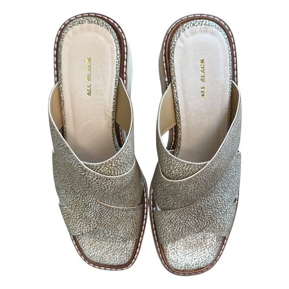 Women's All Black Platform Slip-On Sandals NWOB - Picture 3 of 8